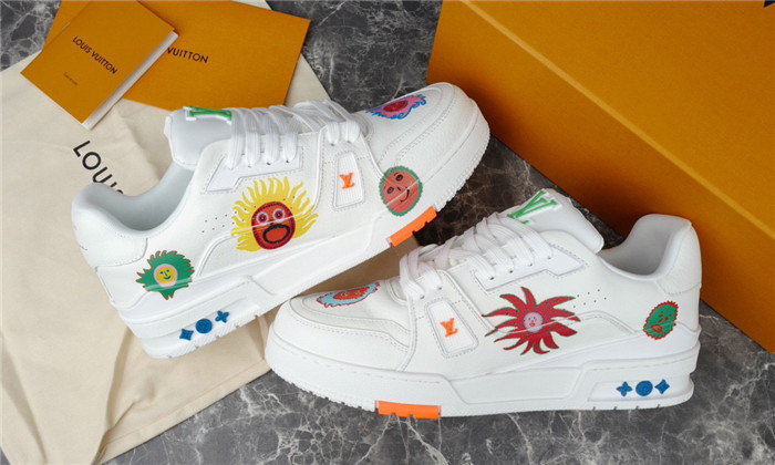 lv snekaers l0000327