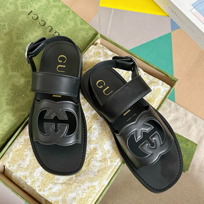 G*u*i* sandal111
