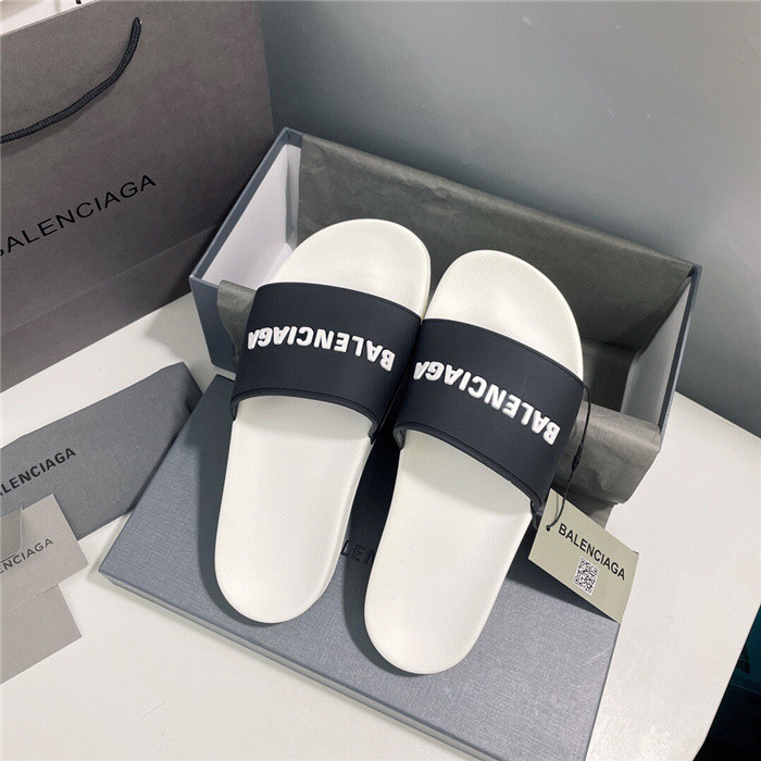 balenciag* sandal bs44