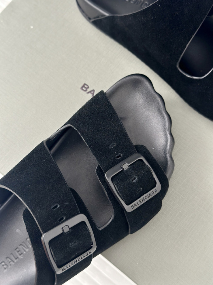 balenciag* sandal bs68