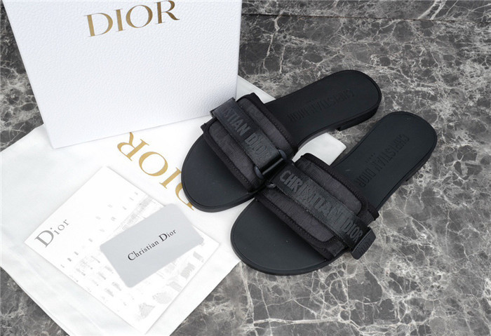 dio* sandals ds40