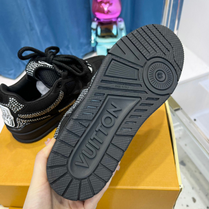 lv skate snekaers l0000301