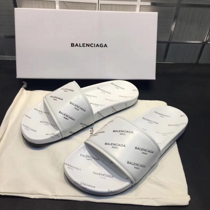 balenciag* sandal bs34