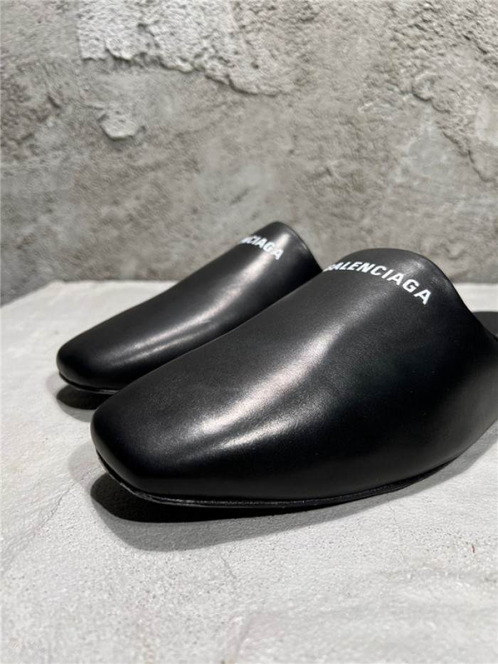 balenciag* sandal bs48